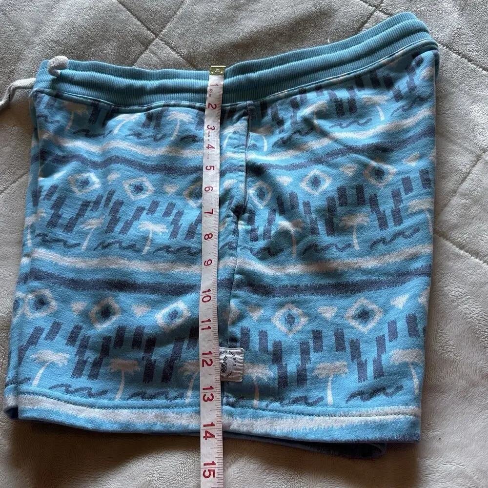 Chubbies Mens Medium 5.5